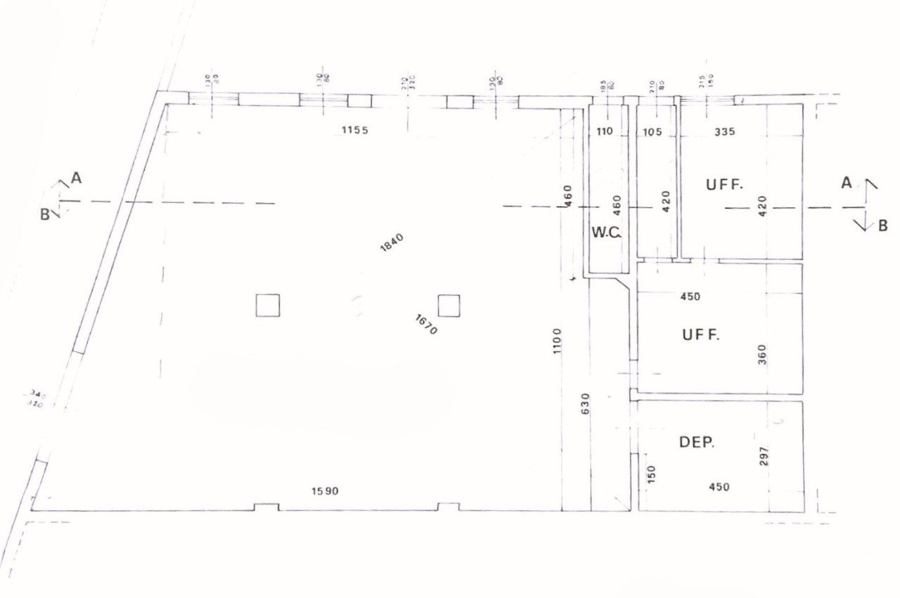 Locale commerciale con terrazzo a Empoli