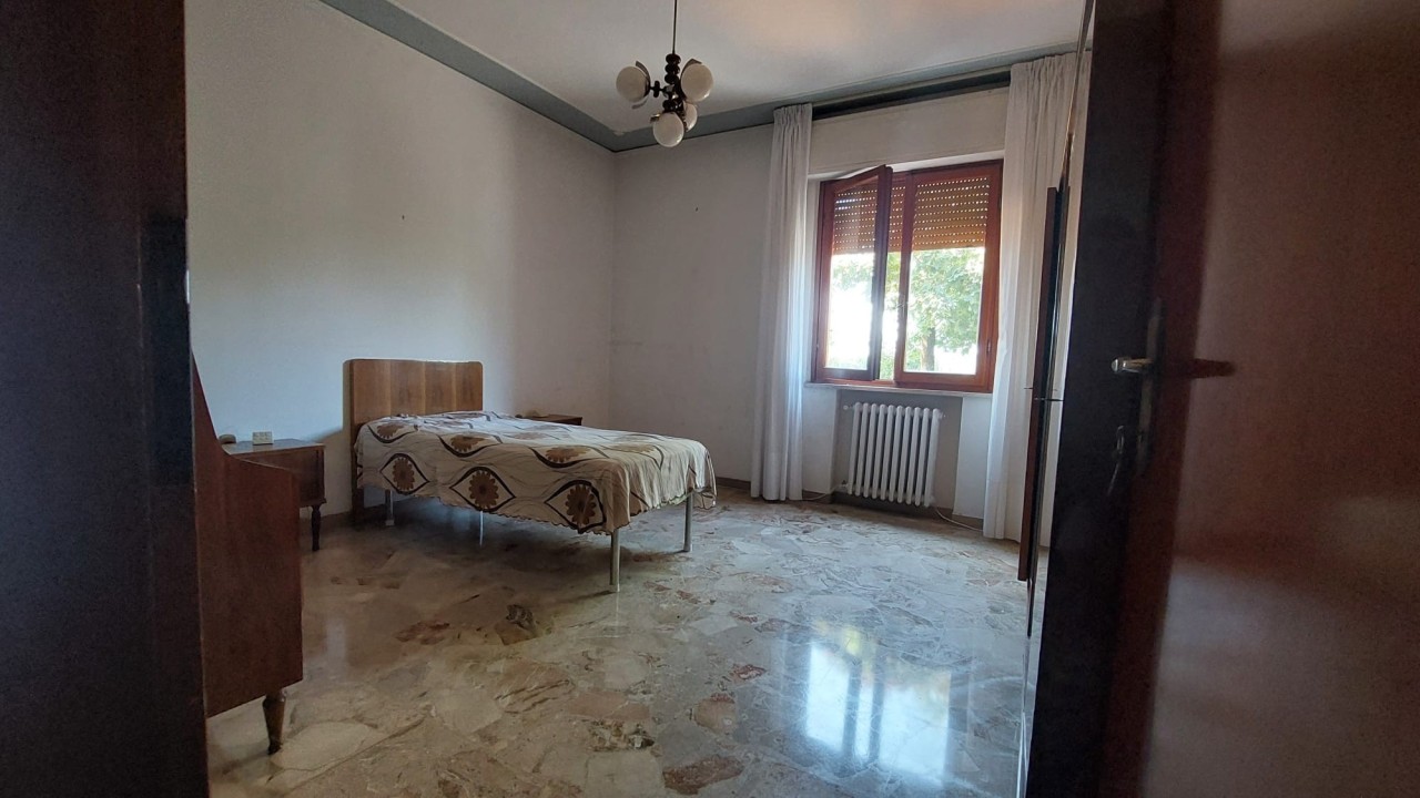 Casa indipendente con giardino a Fucecchio