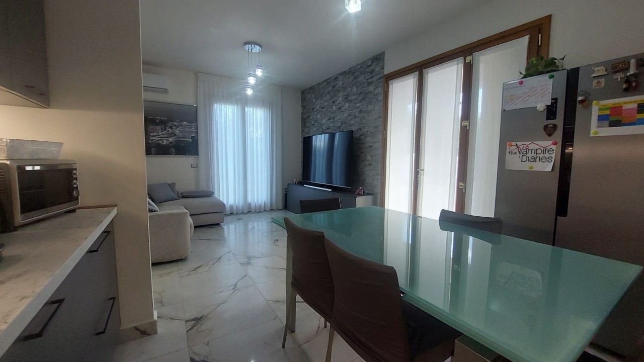 Villa con giardino a San Miniato