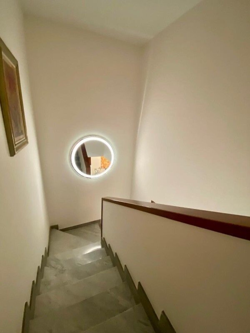 Villa con giardino a Capraia e Limite