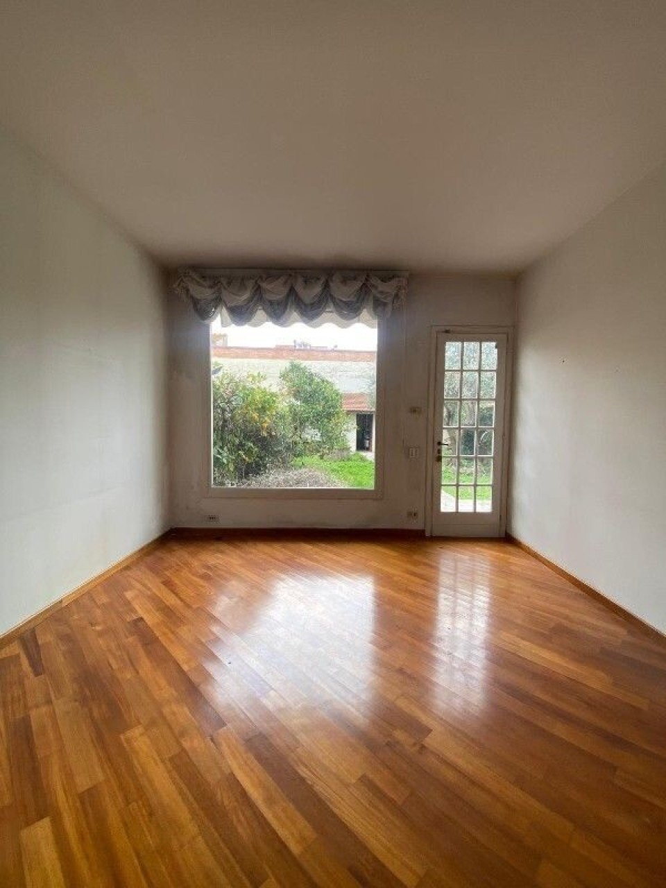 Casa indipendente con giardino a Empoli