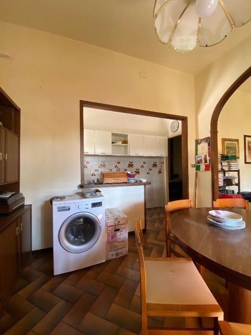 Quadrilocale con box a Empoli