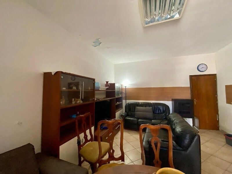 Casa indipendente con giardino a Empoli