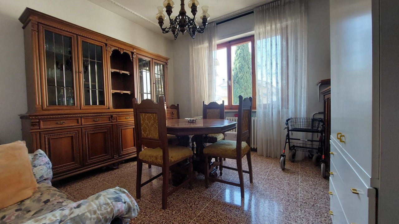 Trilocale con terrazzo a Empoli