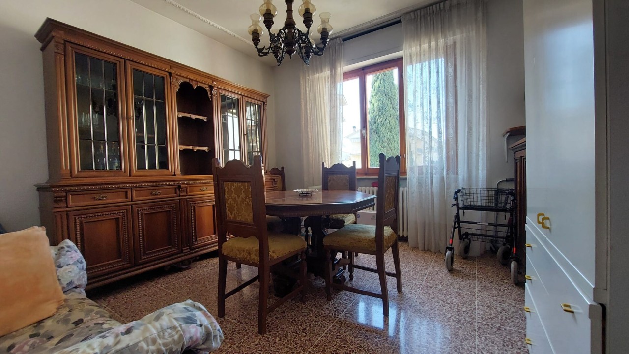 Trilocale con terrazzo a Empoli