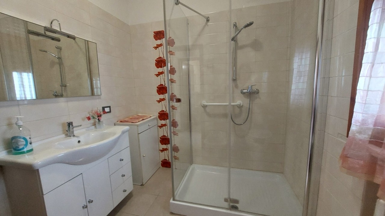 Trilocale con terrazzo a Empoli