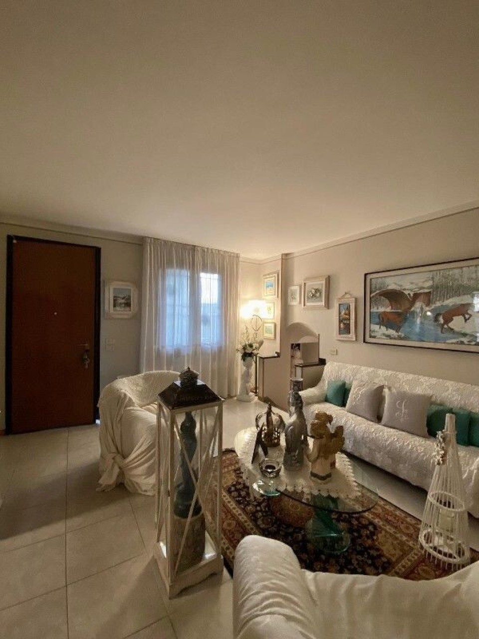 Casa indipendente con terrazzo a Empoli