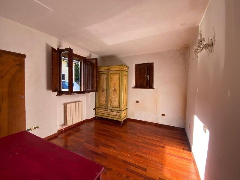 Casa indipendente con giardino a Empoli