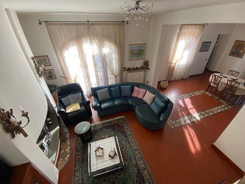 Villa con giardino a Empoli