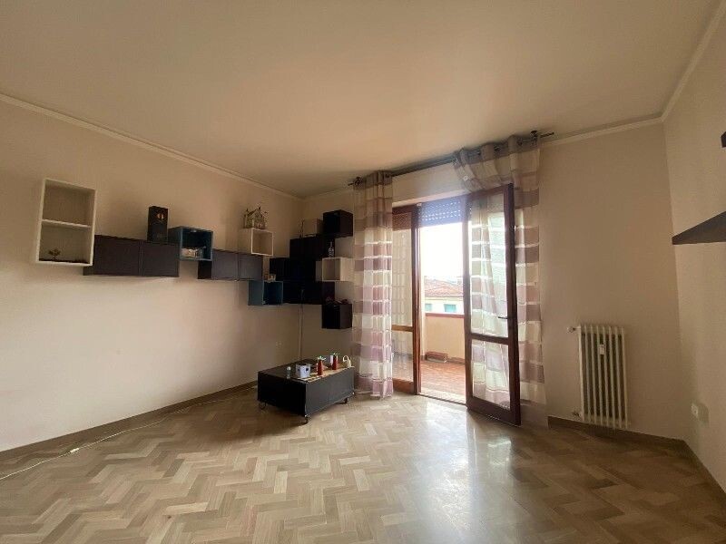 Appartamento con box a Empoli