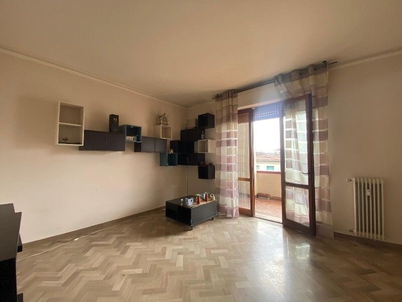 Appartamento con box a Empoli