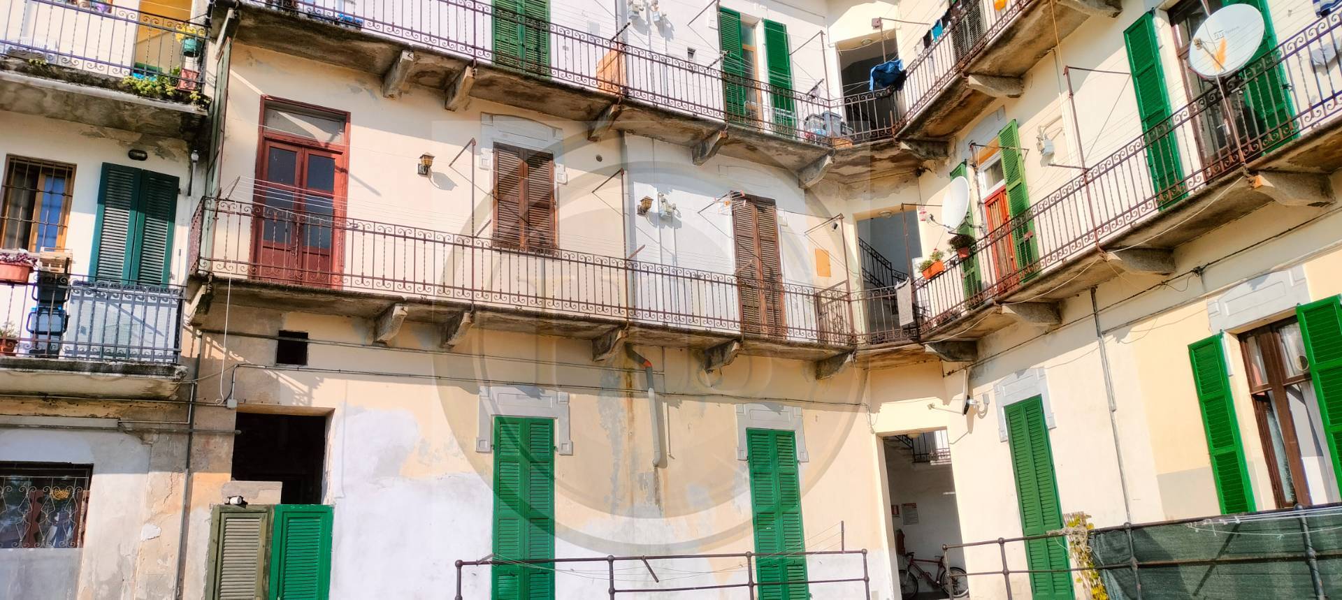 Appartamento in vendita a Jerago con Orago, Jerago