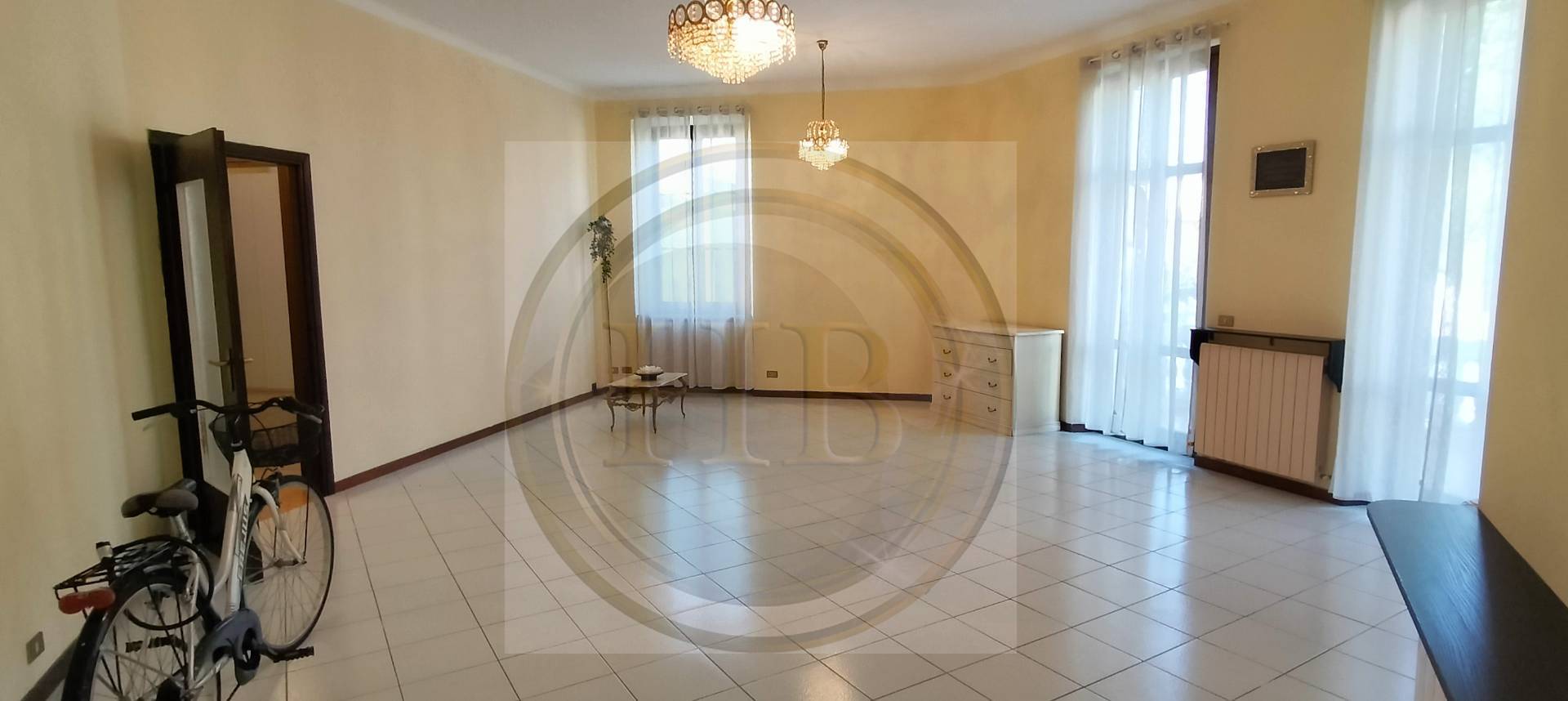 Appartamento in vendita a Jerago con Orago, Jerago