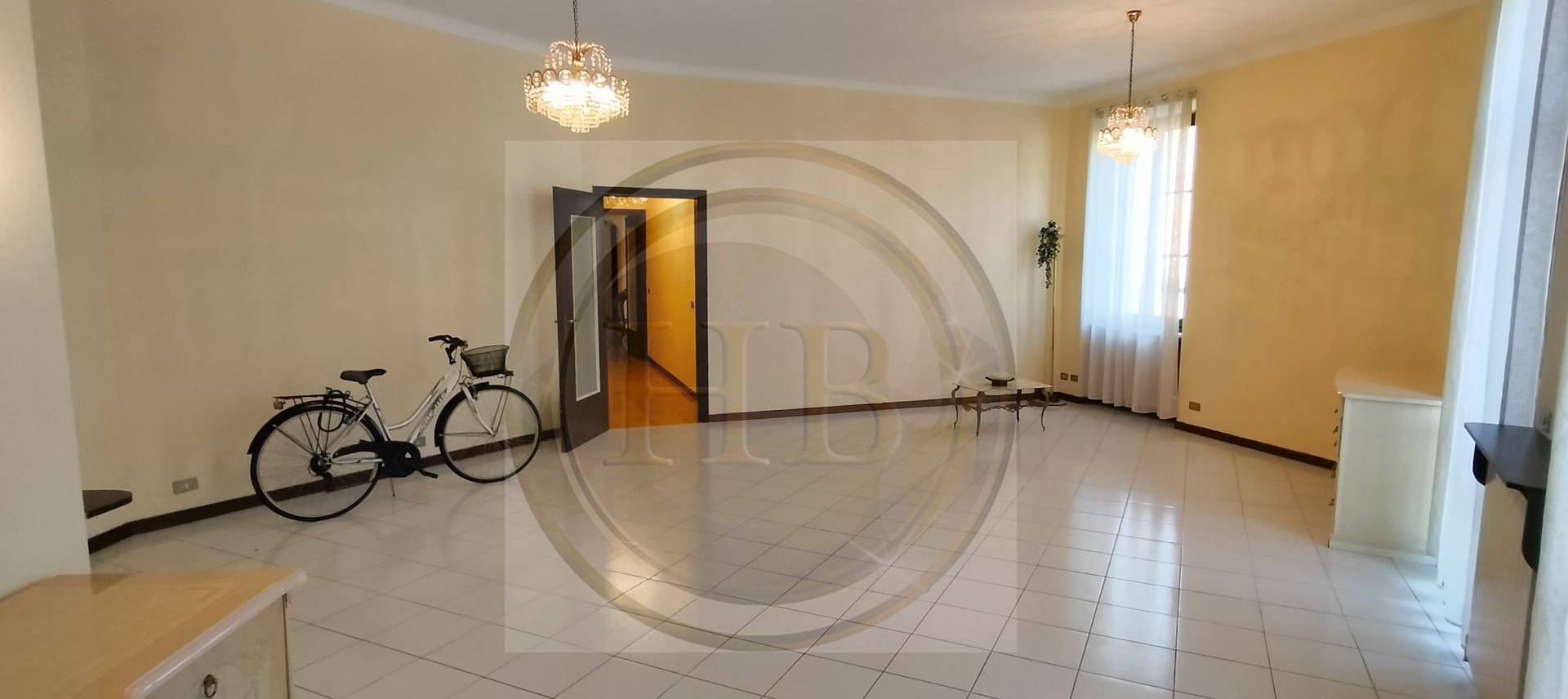 Appartamento in vendita a Jerago con Orago, Jerago