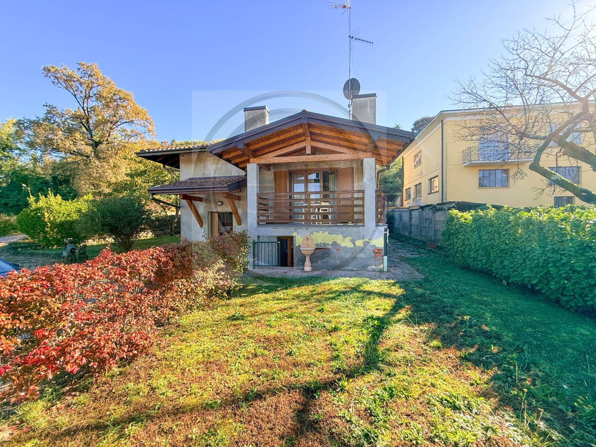 Villa in vendita a Oggiona con Santo Stefano, Santo Stefano