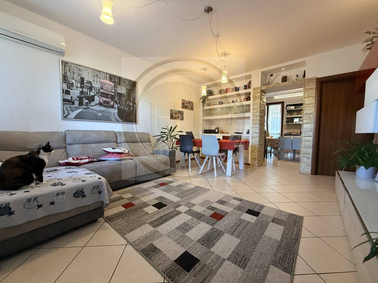 Villette a schiera in vendita a Cavaria con Premezzo, Cavaria