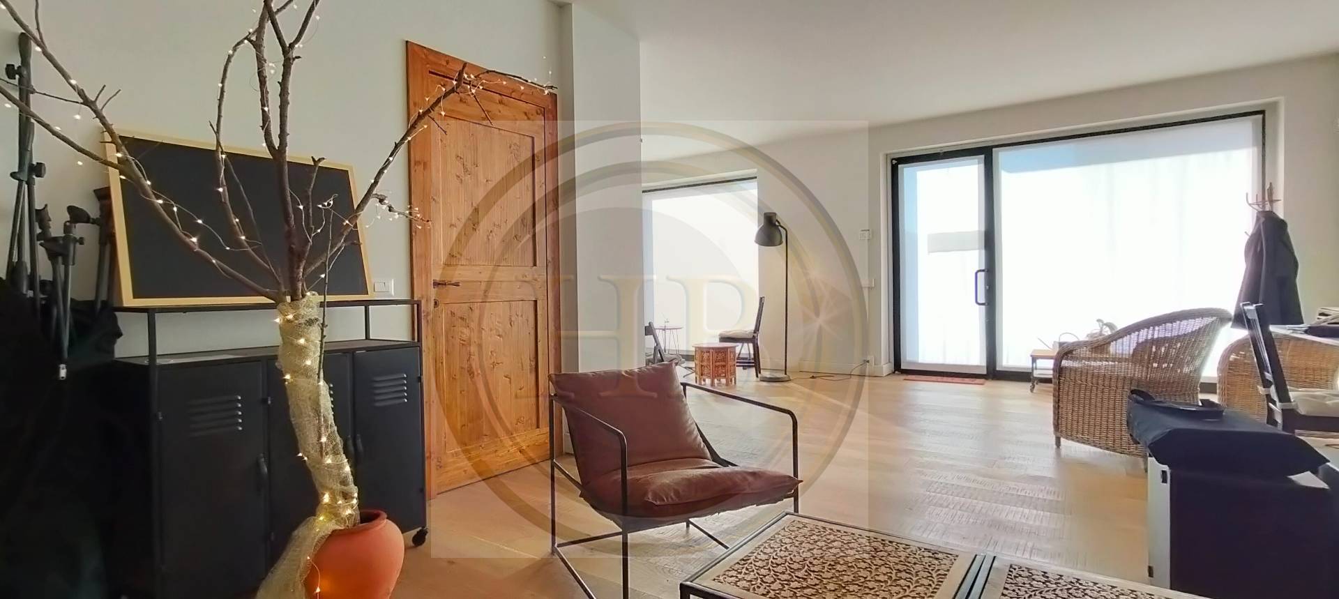 Locale commerciale in vendita a Cavaria con Premezzo, Cavaria