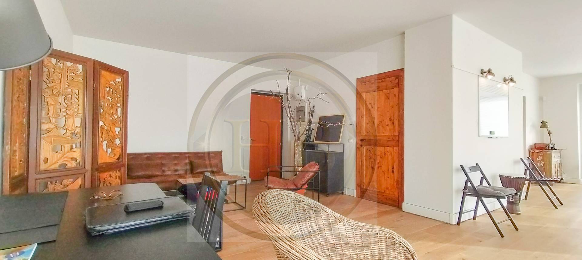 Locale commerciale in vendita a Cavaria con Premezzo, Cavaria