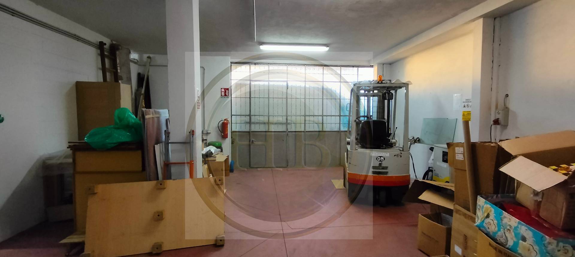 Capannone in vendita a Cavaria con Premezzo