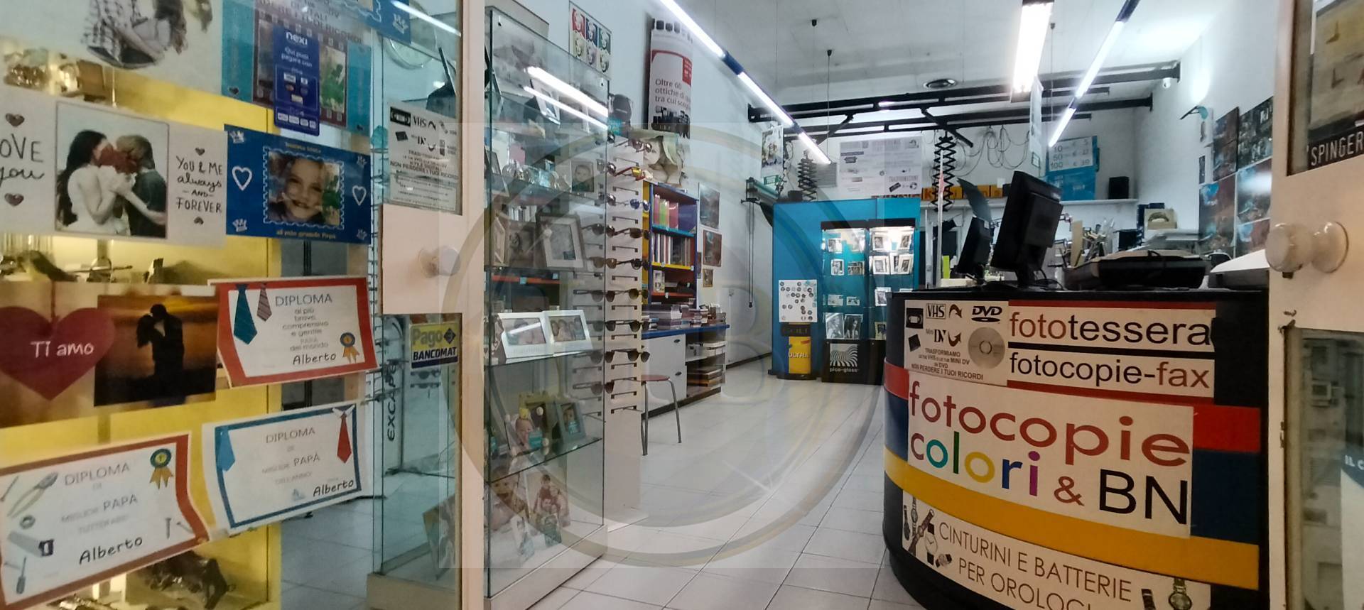 Locale commerciale in vendita a Gallarate