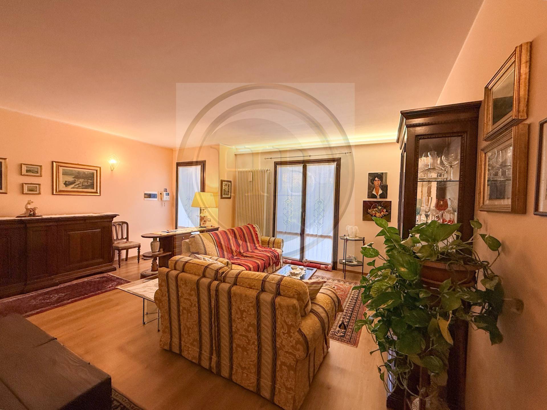 Villette a schiera in vendita a Cavaria con Premezzo