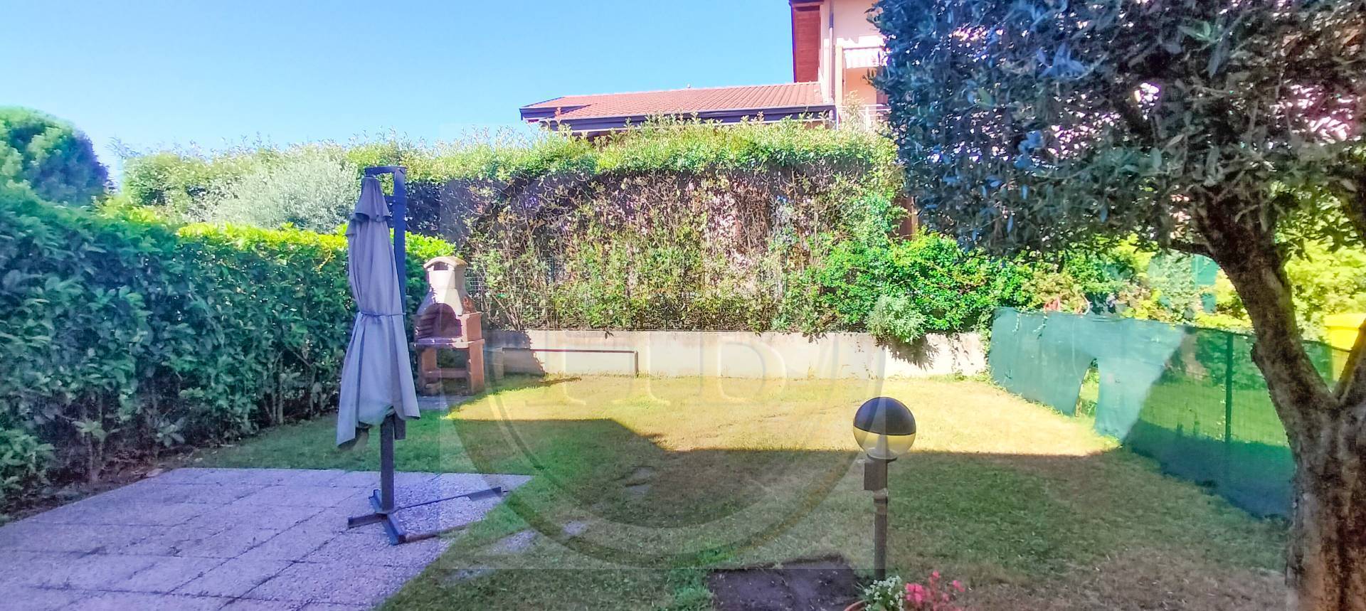 Villette a schiera in vendita a Albizzate