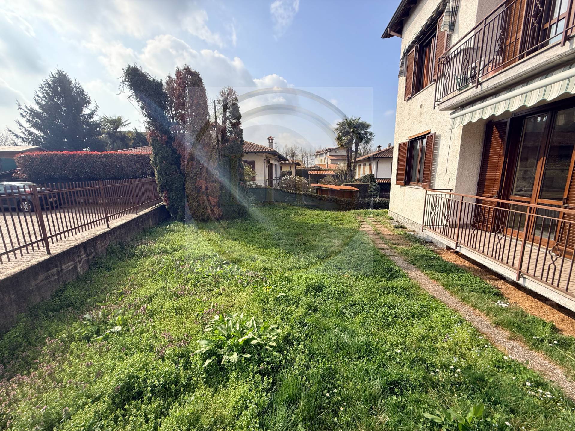 Appartamento in vendita a Gallarate, Crenna