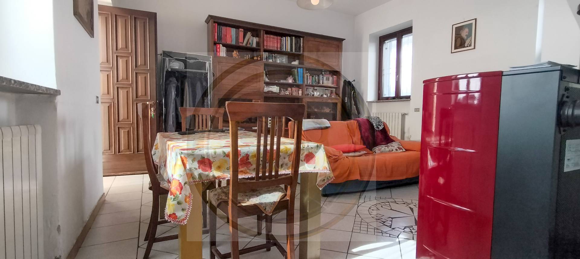 Casa Semindipendente in vendita a Gallarate, Cedrate