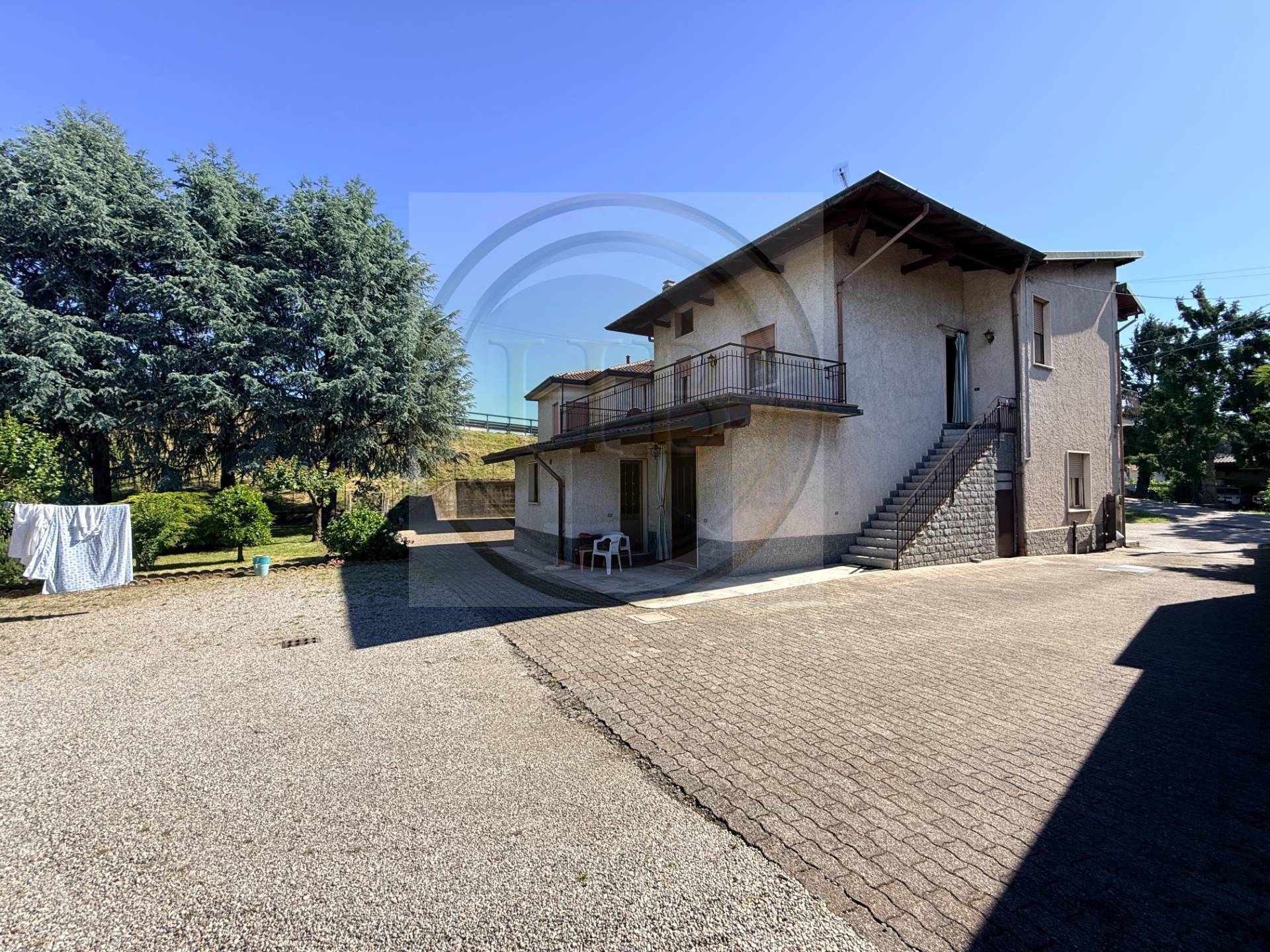 Casa singola in vendita a Cavaria con Premezzo