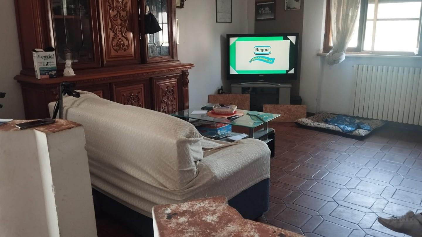 Villa con giardino a Cascina
