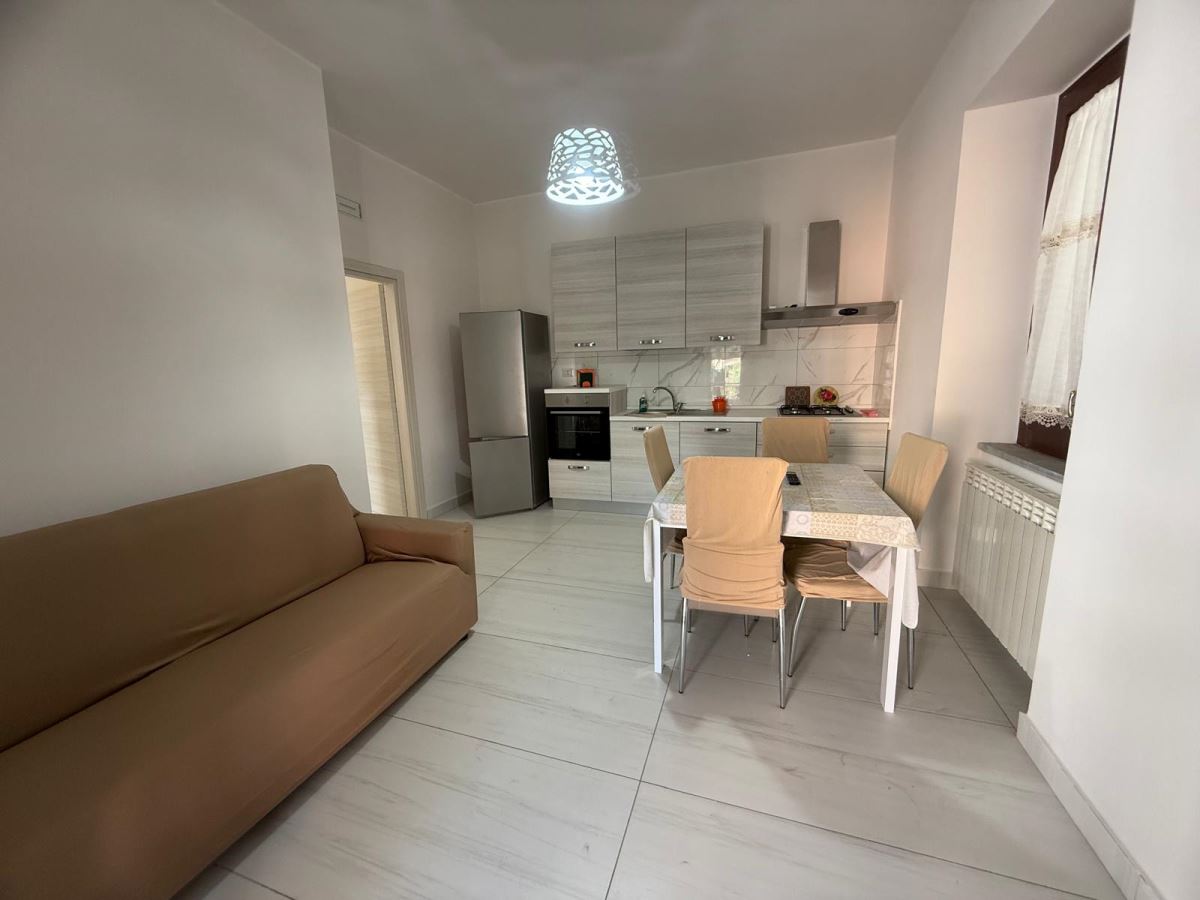 Trilocale in affitto a Acerra