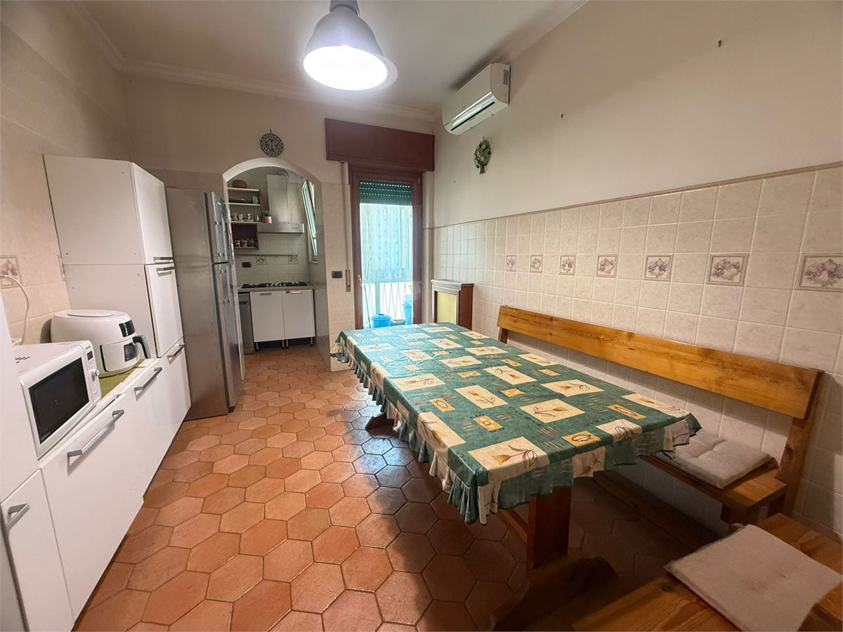 Appartamento in affitto a Napoli