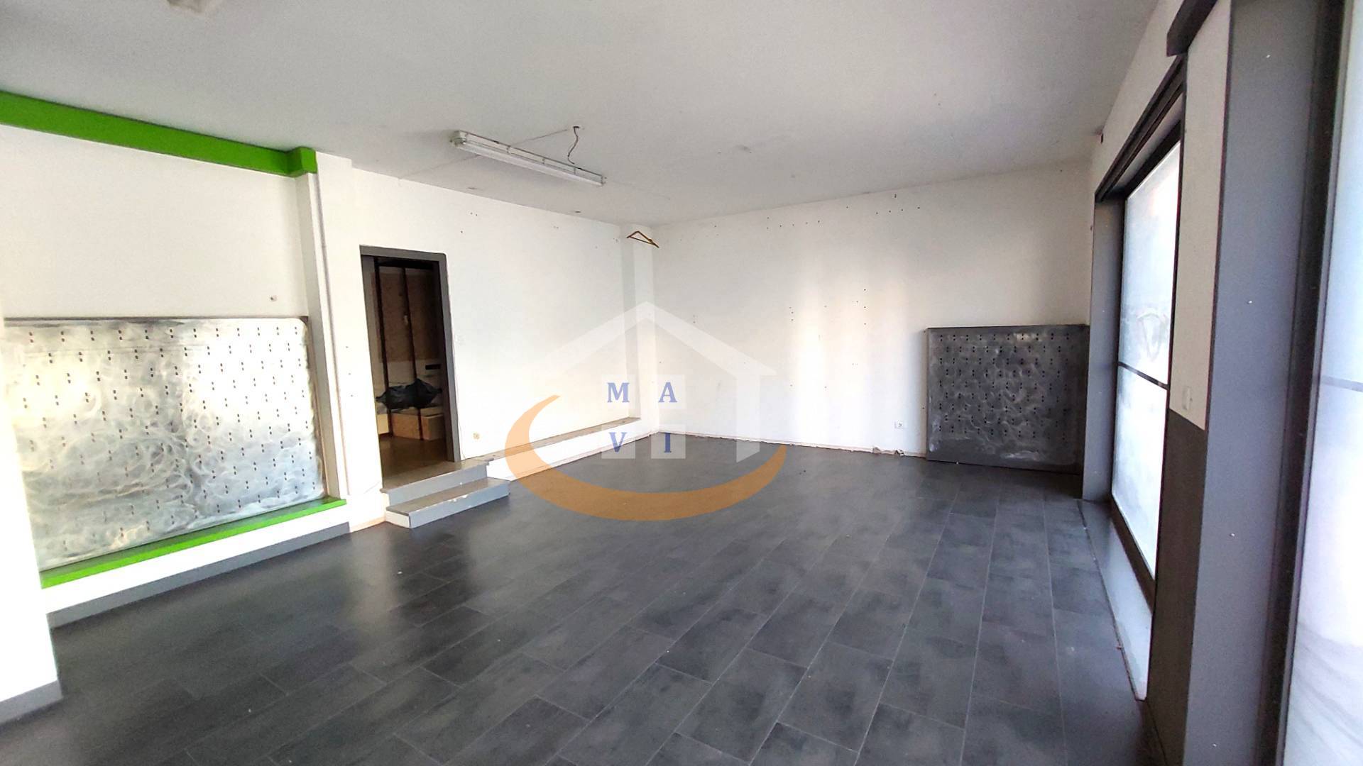 Locale commerciale in affitto a Nago-Torbole, Torbole