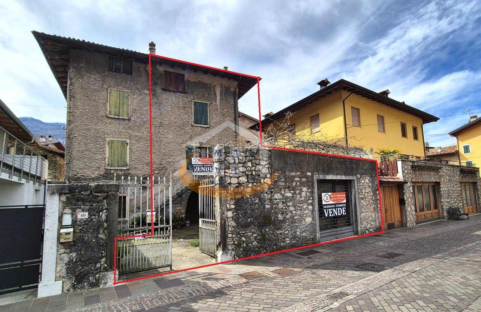 Porzione di casa in vendita a Nago-Torbole, Nago