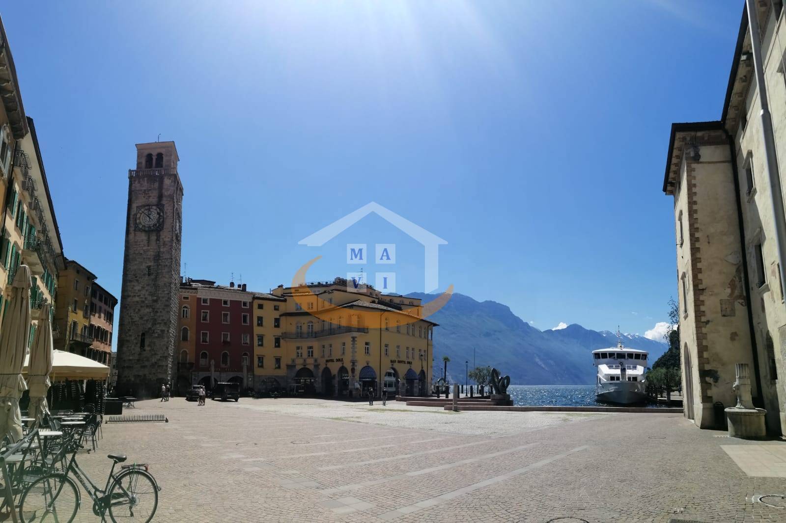 Quadrilocale in vendita a Riva del Garda, Riva