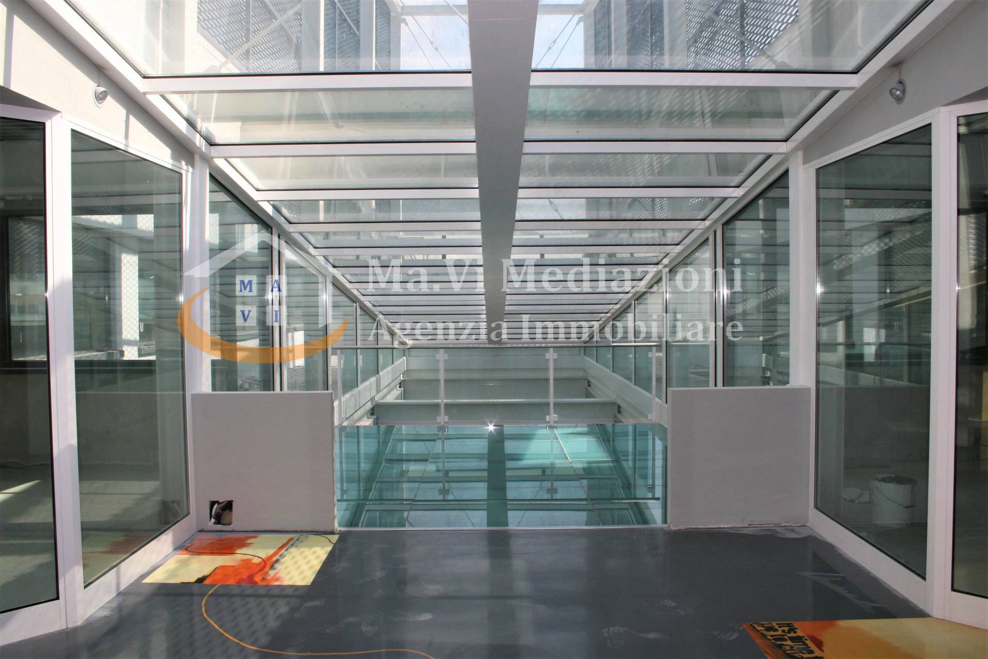 Locale commerciale in vendita a Arco