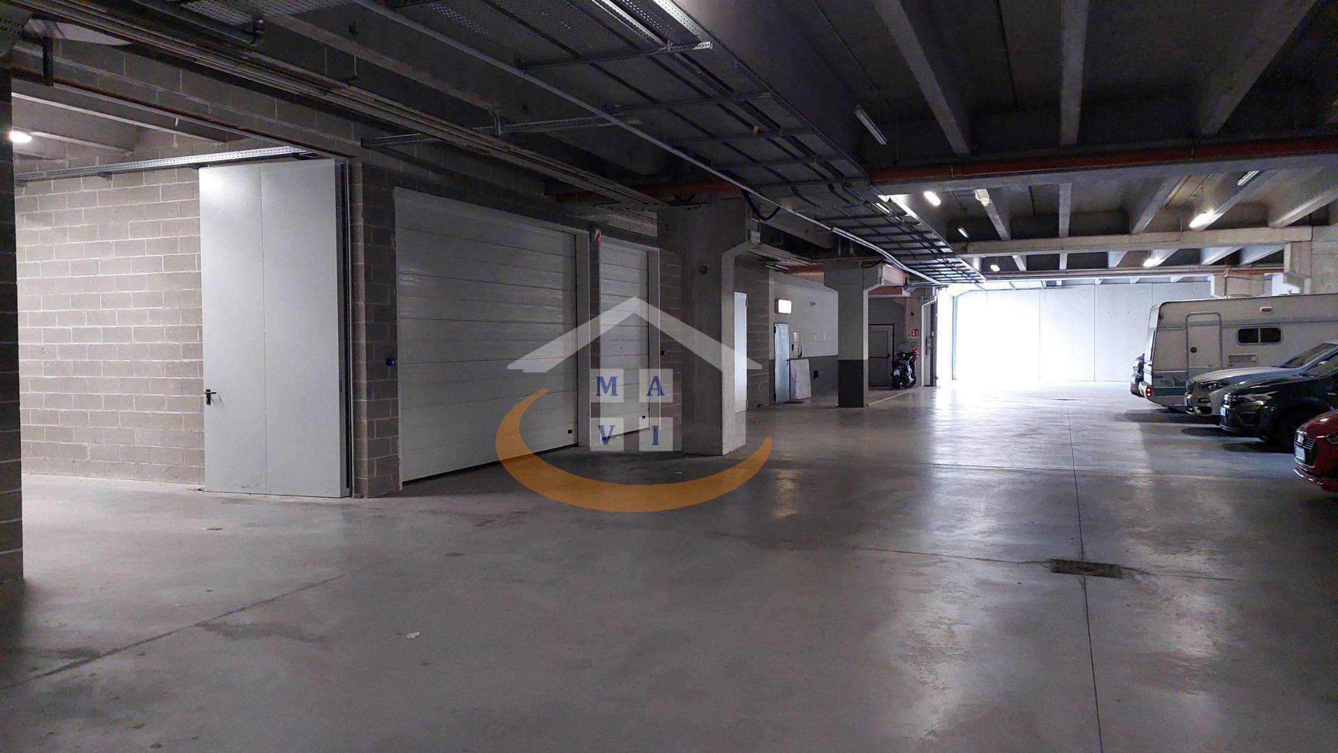 Deposito in vendita a Arco