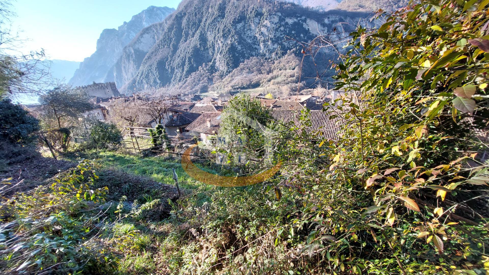 Porzione di casa in vendita a Tenno, Tenno