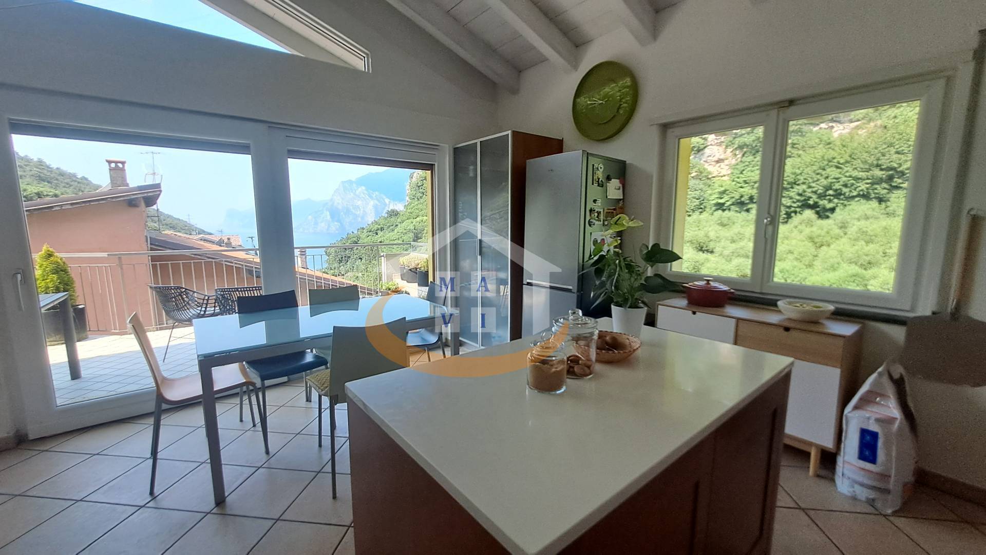 Attico in vendita a Nago-Torbole, Nago