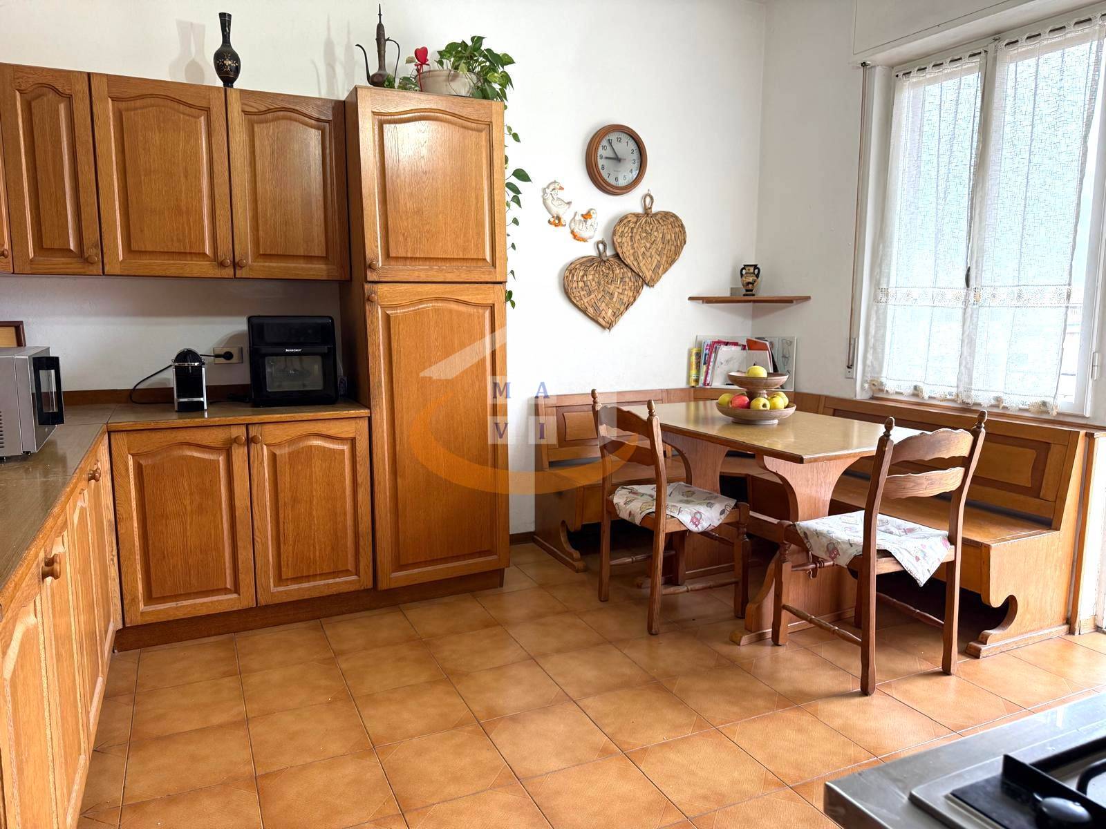 Quadrilocale in vendita a Nago-Torbole, Nago