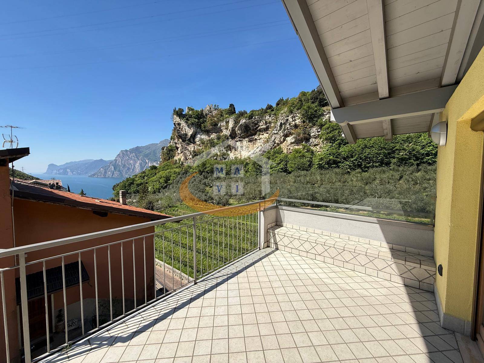 Quadrilocale in vendita a Nago-Torbole, Nago