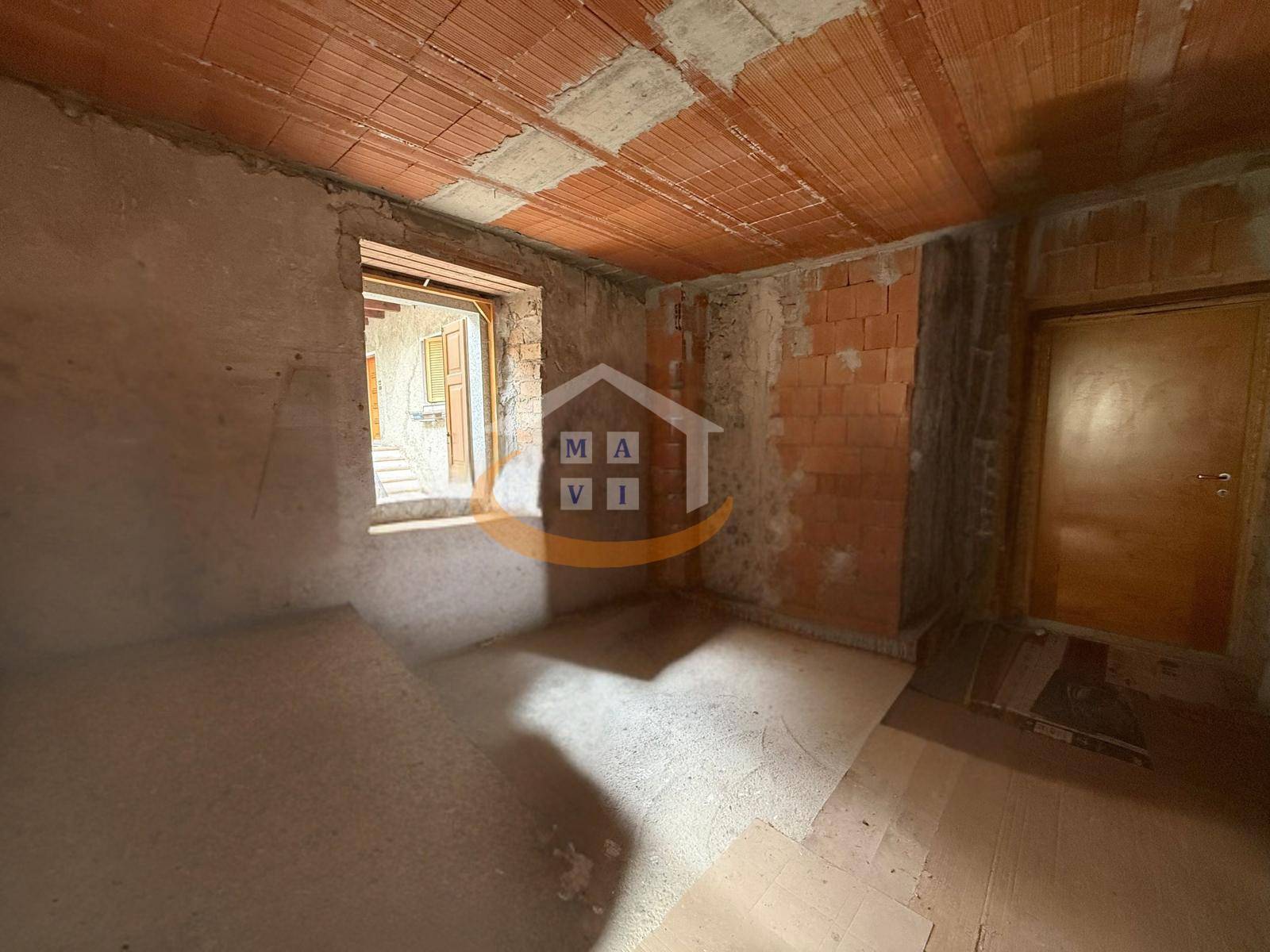 Bilocale in vendita a Riva del Garda, Campi