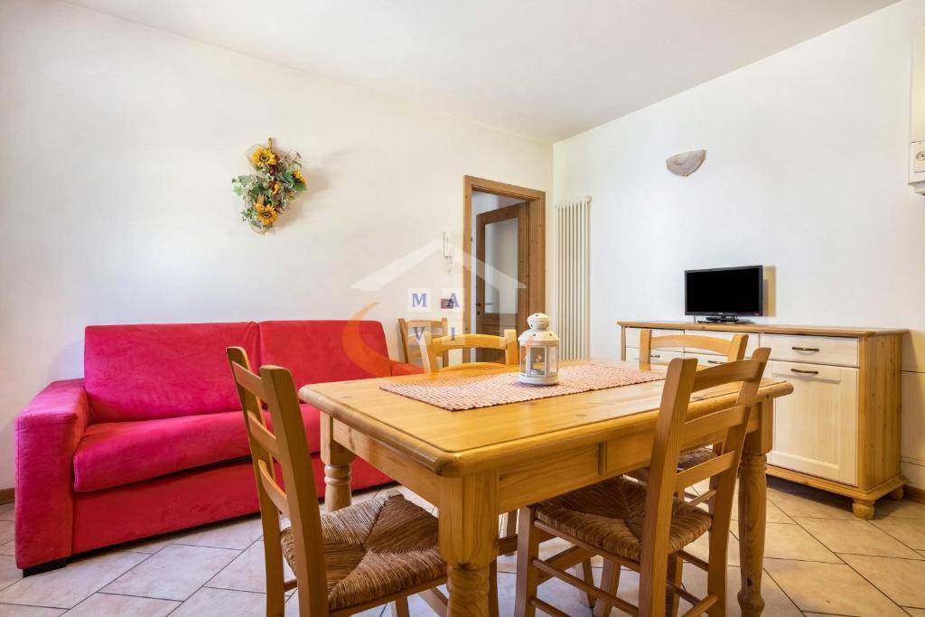 Porzione di casa in vendita a Ronzo-Chienis