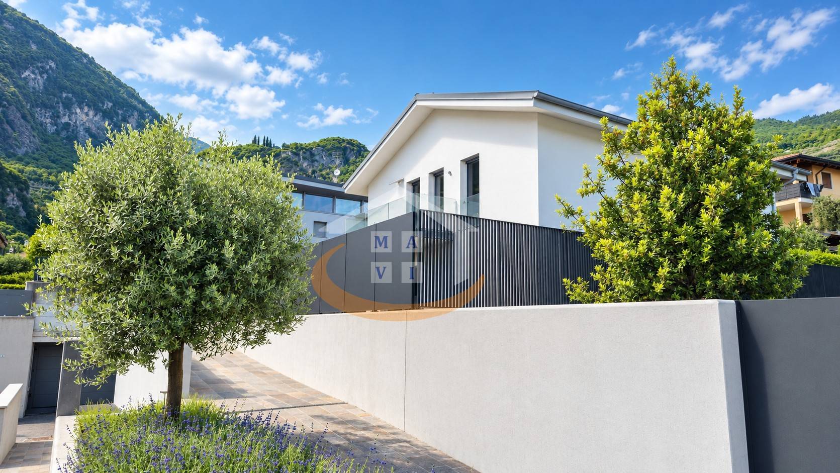 Villa in vendita a Riva del Garda, Riva