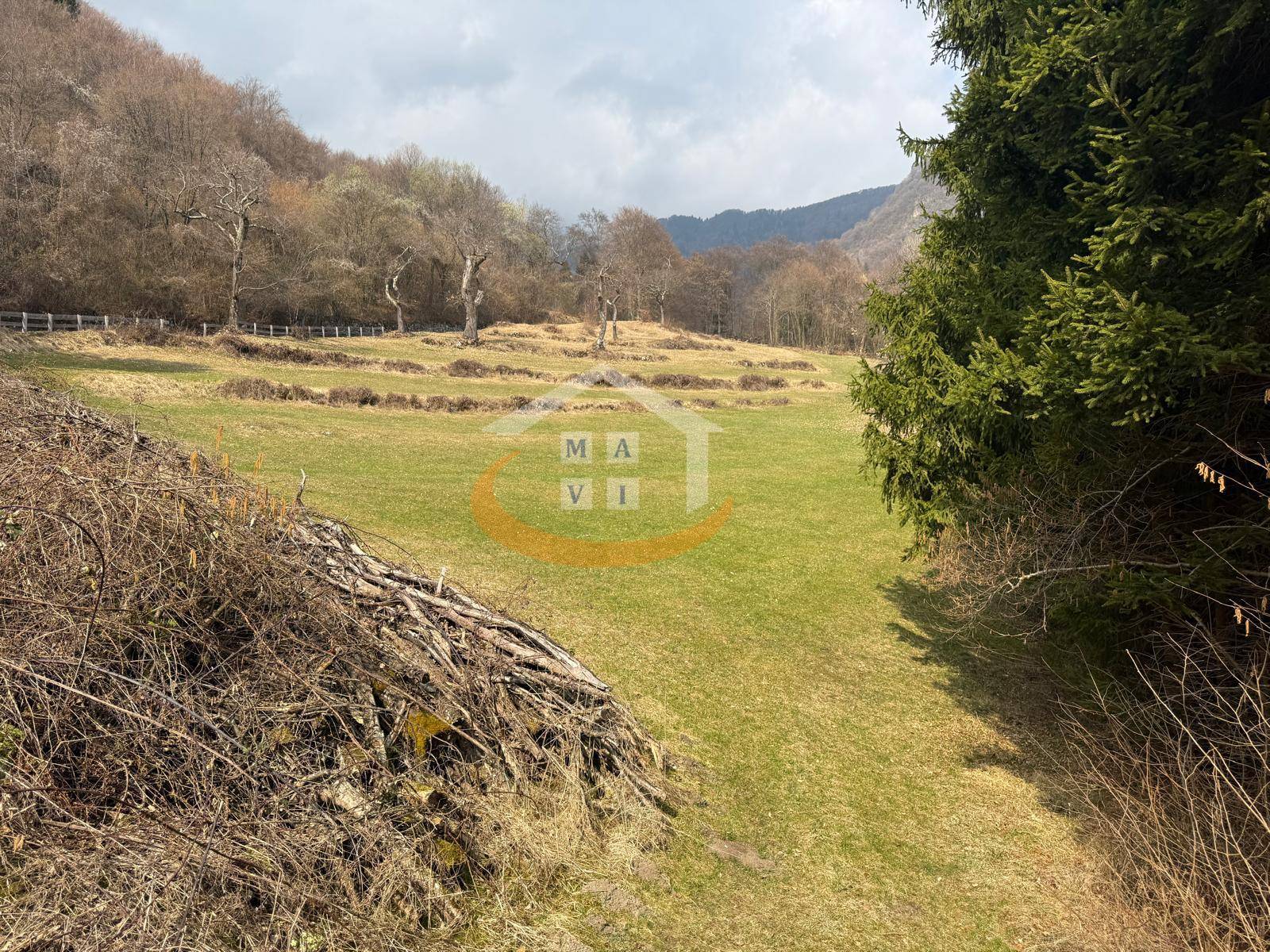 Terreno Agricolo in vendita a Riva del Garda, Campi