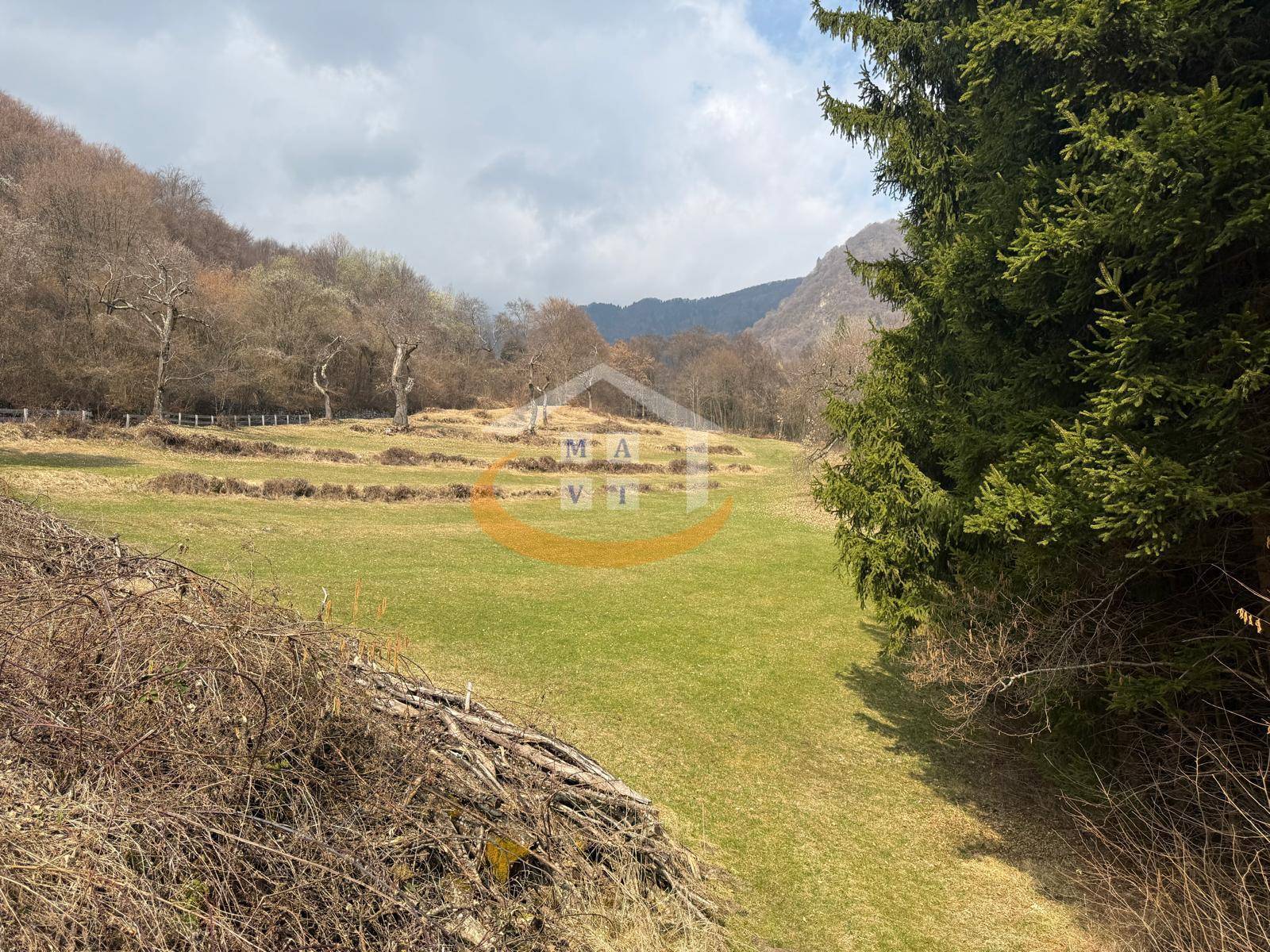 Terreno Agricolo in vendita a Riva del Garda, Campi