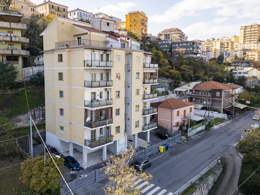 Appartamento in vendita in via picena, Chieti