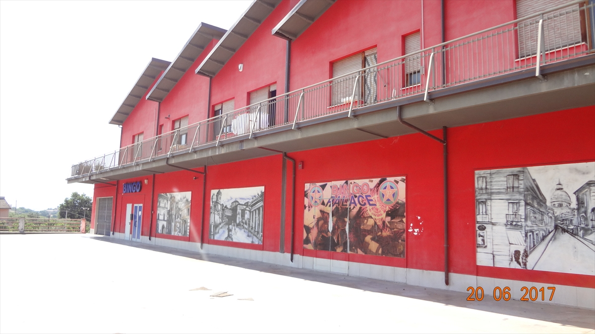 Locale commerciale in affitto in via masci, Chieti