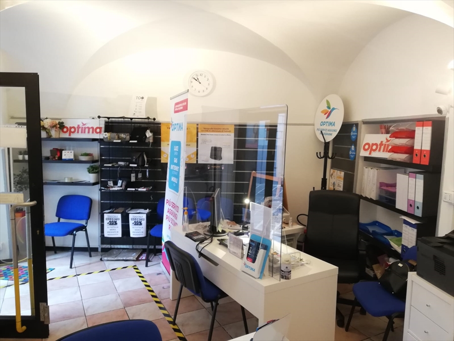 Locale commerciale in affitto in via mater domini 1, Chieti