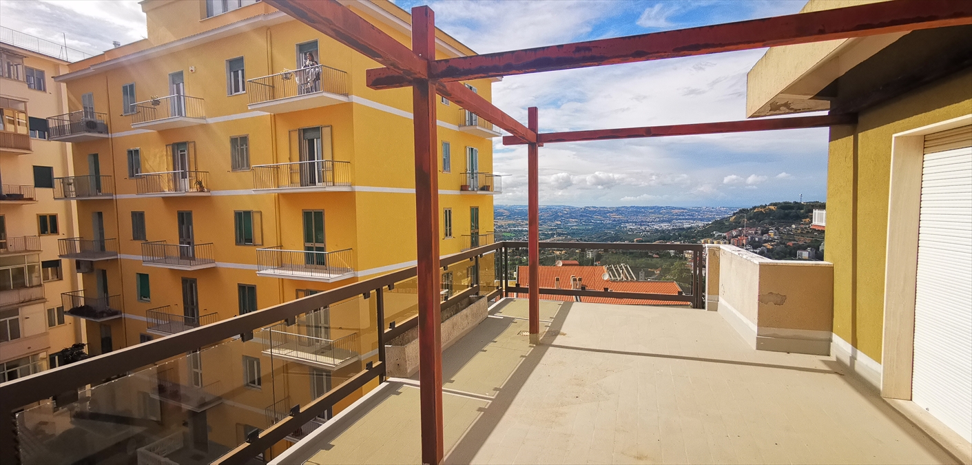 Quadrilocale in vendita in via silvino olivieri, Chieti